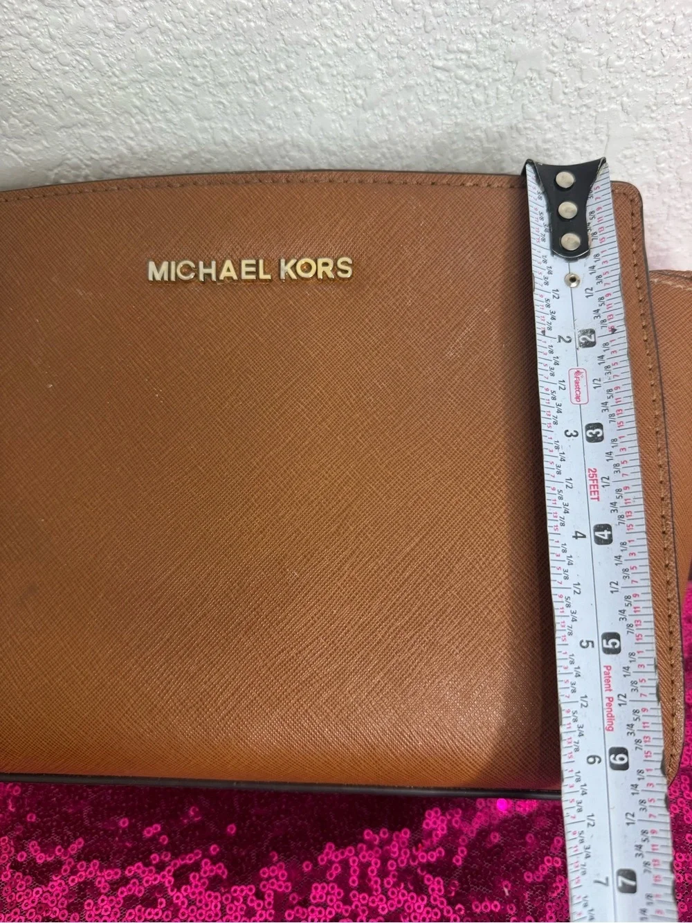MICHAEL KORS 🤎 Tan Cosmetics Bag, Gold Zipper